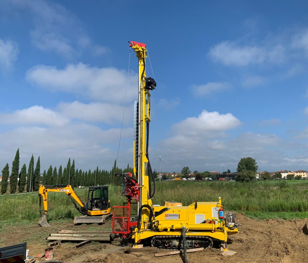 2578_Mi8 perforadora Massenza drilling rigs sitio de trabajo _Ponte a Egola