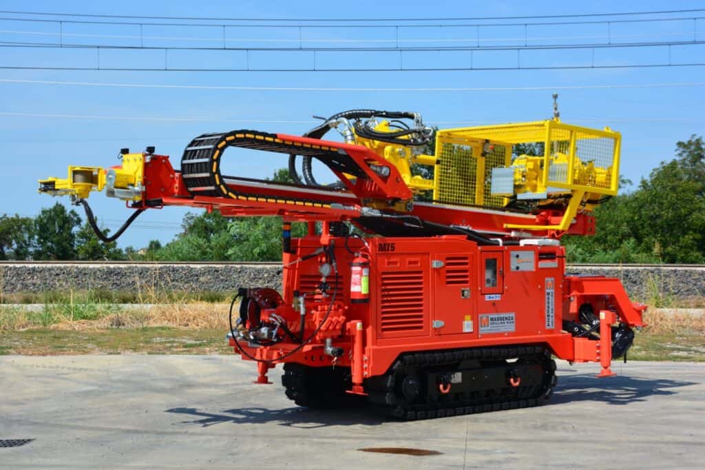 2658_Mi5_perforadora Massenza Drilling rigs