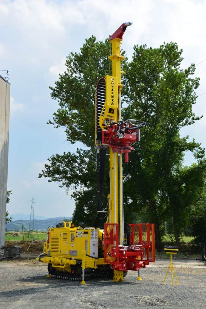 2659_Mi5 perforadora Massenza Drilling rigs