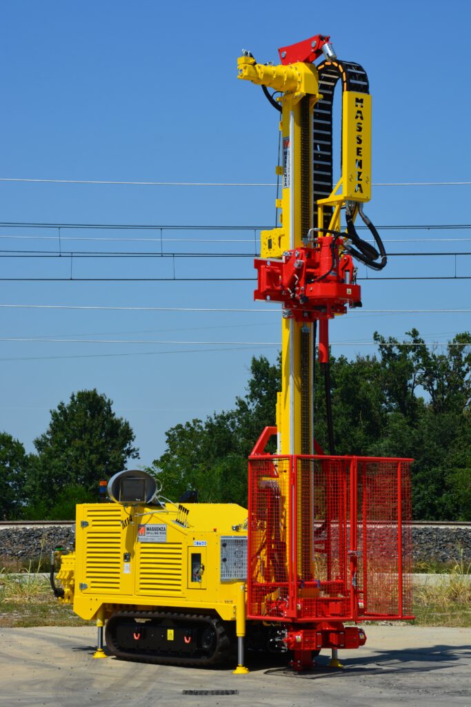 2671_Mi4 perforadora Massenza Drilling rigs