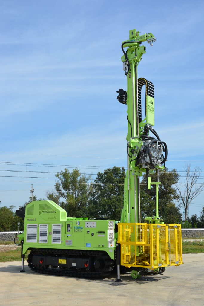 2681_Mi12_TSi 150 CCE_perforadora Massenza Drilling Rigs - colaboración Terrasonic