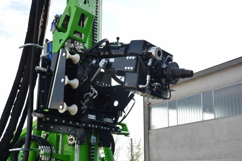 2668_Mi12 perforadora Massenza_Drilling_Rigs